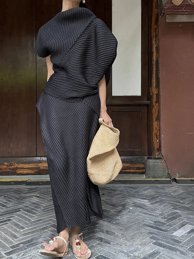 YUDX Miyake Pleats 2025 Autumn New Women's Set, Irregularly Cut Lapel Top, Loose Skirt, Long Skirt, Two-piece Set - Image 4