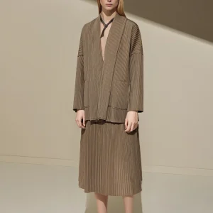 YUDX Fashion Temperament Pleated Suit Suit Jacket + Versatile Half-skirt Casual Pleated 2-piece Set 2025 Winter New